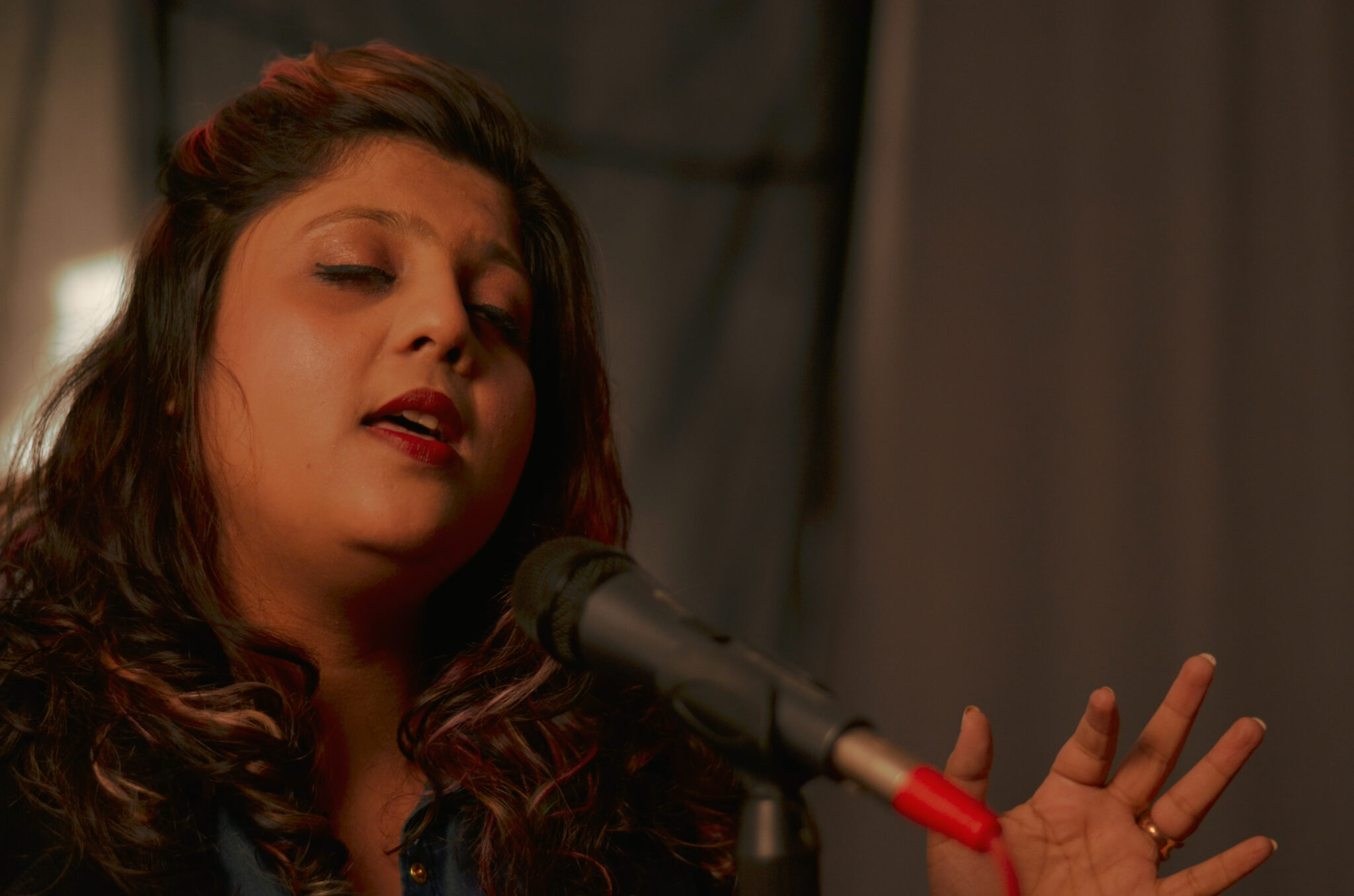 Harmonizing Hearts: The Melodic Journey of Suvarna Tiwari – TecKey ...